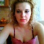 Profil de Vinca, 22 ans, Baiser gratuit à Hamoir (Liège)
