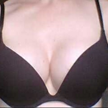 Profil de Maelya, 26 ans, Baiser gratuit à Fernelmont (Namur)